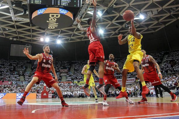 湖人成功取 湖人成功取